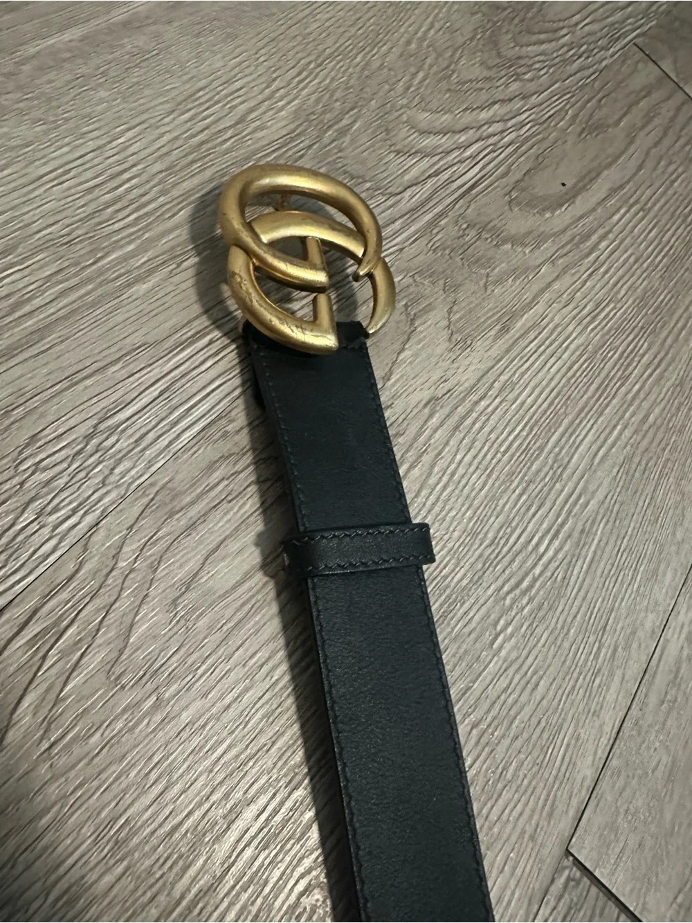 Gucci gg buckle